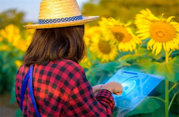 農(nóng)機觸摸屏 農(nóng)機觸摸屏